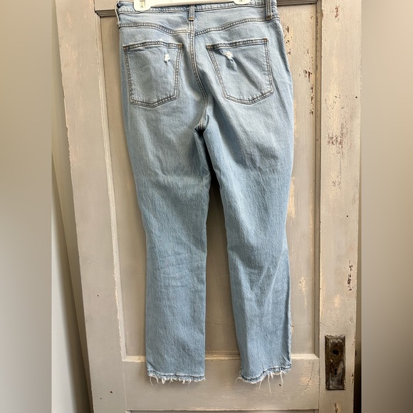 90s Women’s High Rise - Light Wash - Picture 6 of 6